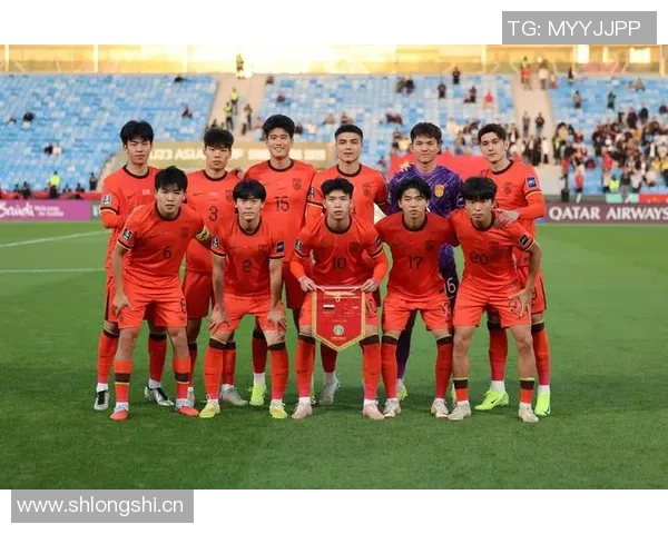 中国橄榄球队公开训练备战亚洲杯展现强大信心全力冲击赛事佳绩